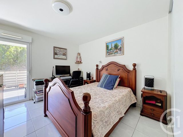 Appartement T3 à vendre - 3 pièces - 78.54 m2 - ST RAPHAEL - 83 - PROVENCE-ALPES-COTE-D-AZUR - Century 21 Sud Habitat