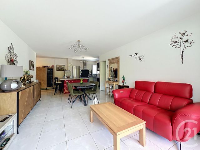 Appartement T3 à vendre - 3 pièces - 78.54 m2 - ST RAPHAEL - 83 - PROVENCE-ALPES-COTE-D-AZUR - Century 21 Sud Habitat