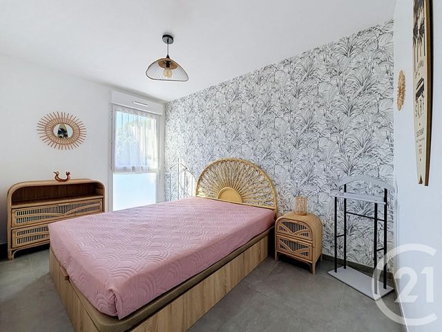 Appartement T4 à vendre - 4 pièces - 88.5 m2 - ST RAPHAEL - 83 - PROVENCE-ALPES-COTE-D-AZUR - Century 21 Sud Habitat
