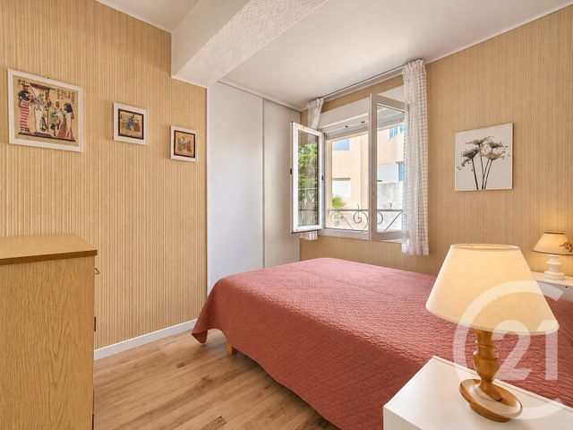 Appartement à vendre - 2 pièces - 29.21 m2 - FREJUS - 83 - PROVENCE-ALPES-COTE-D-AZUR - Century 21 Sud Habitat