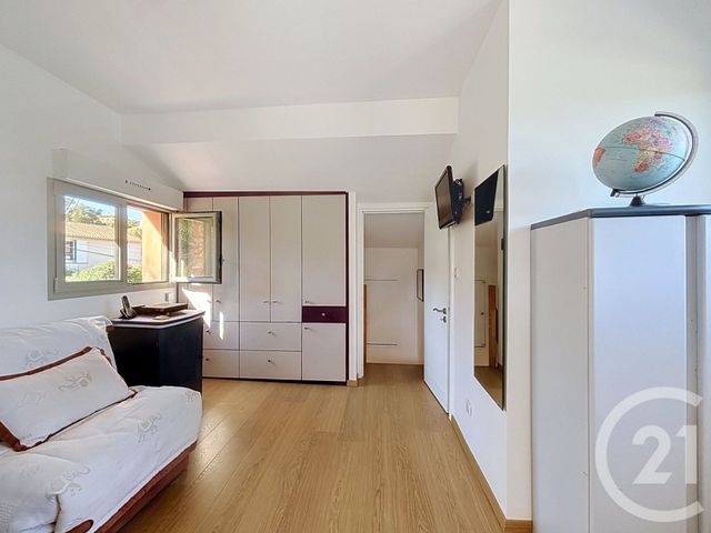maison à vendre - 7 pièces - 146.42 m2 - FREJUS - 83 - PROVENCE-ALPES-COTE-D-AZUR - Century 21 Sud Habitat