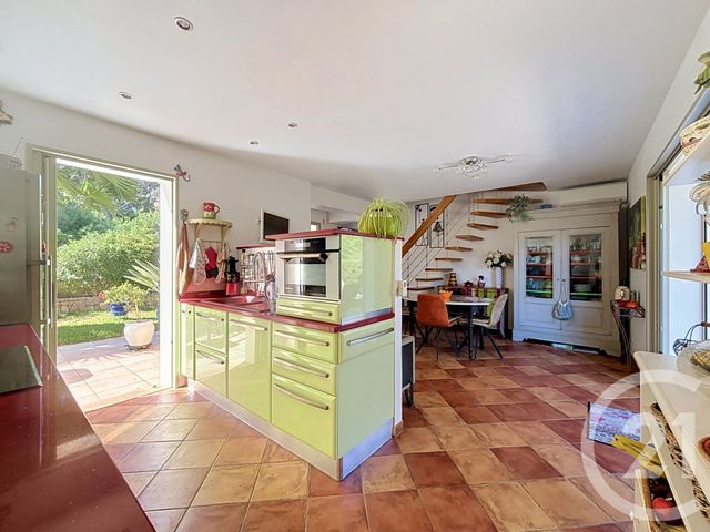 maison à vendre - 7 pièces - 146.42 m2 - FREJUS - 83 - PROVENCE-ALPES-COTE-D-AZUR - Century 21 Sud Habitat