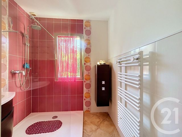 maison à vendre - 7 pièces - 146.42 m2 - FREJUS - 83 - PROVENCE-ALPES-COTE-D-AZUR - Century 21 Sud Habitat
