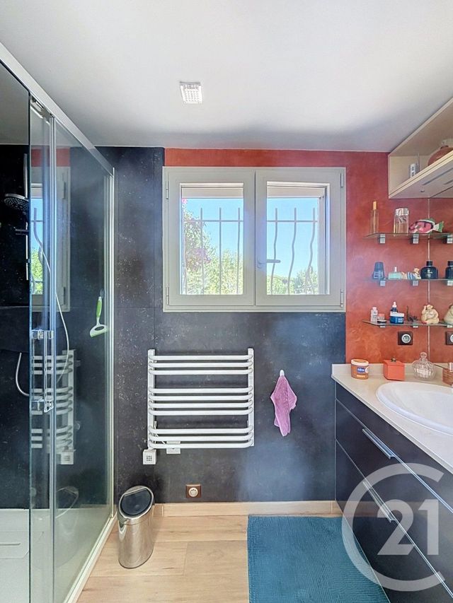 maison à vendre - 7 pièces - 146.42 m2 - FREJUS - 83 - PROVENCE-ALPES-COTE-D-AZUR - Century 21 Sud Habitat