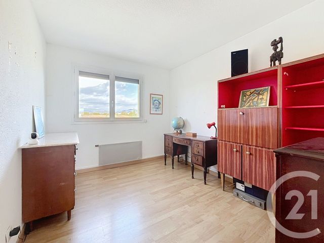 Appartement T4 à vendre - 4 pièces - 93.0 m2 - FREJUS - 83 - PROVENCE-ALPES-COTE-D-AZUR - Century 21 Sud Habitat