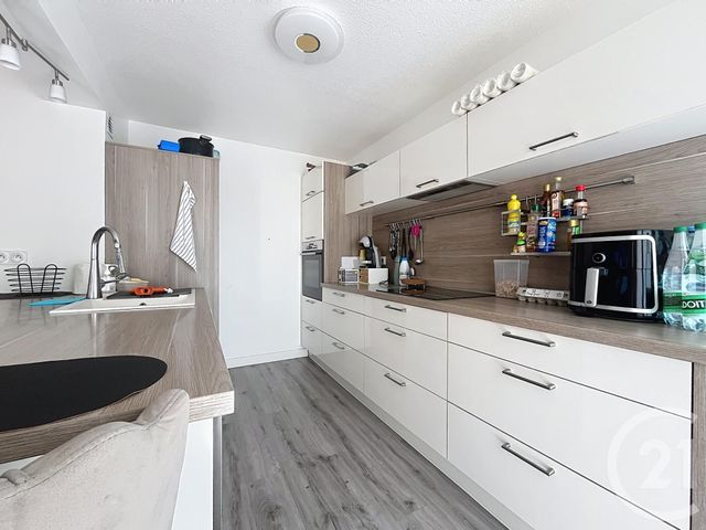 Appartement T4 à vendre - 4 pièces - 87.0 m2 - FREJUS - 83 - PROVENCE-ALPES-COTE-D-AZUR - Century 21 Sud Habitat
