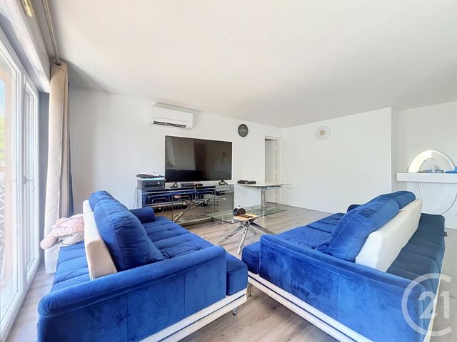 Appartement T4 à vendre - 4 pièces - 87.0 m2 - FREJUS - 83 - PROVENCE-ALPES-COTE-D-AZUR - Century 21 Sud Habitat