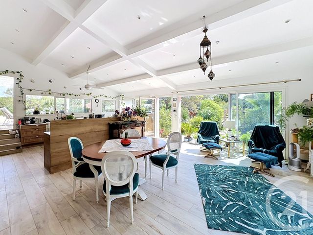 maison à vendre - 7 pièces - 215.0 m2 - PUGET SUR ARGENS - 83 - PROVENCE-ALPES-COTE-D-AZUR - Century 21 Sud Habitat
