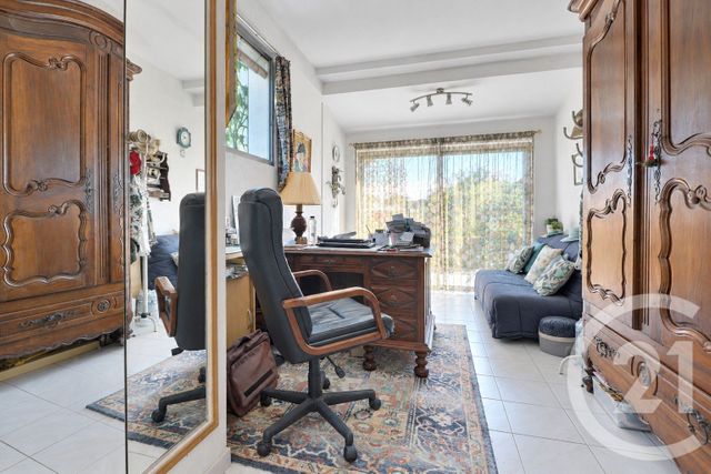 maison à vendre - 7 pièces - 147.0 m2 - FREJUS - 83 - PROVENCE-ALPES-COTE-D-AZUR - Century 21 Sud Habitat