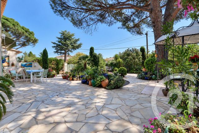 maison à vendre - 7 pièces - 147.0 m2 - FREJUS - 83 - PROVENCE-ALPES-COTE-D-AZUR - Century 21 Sud Habitat
