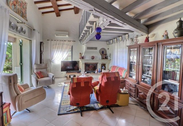 maison à vendre - 7 pièces - 147.0 m2 - FREJUS - 83 - PROVENCE-ALPES-COTE-D-AZUR - Century 21 Sud Habitat