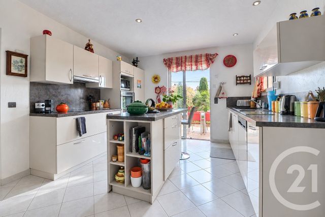 maison à vendre - 7 pièces - 147.0 m2 - FREJUS - 83 - PROVENCE-ALPES-COTE-D-AZUR - Century 21 Sud Habitat