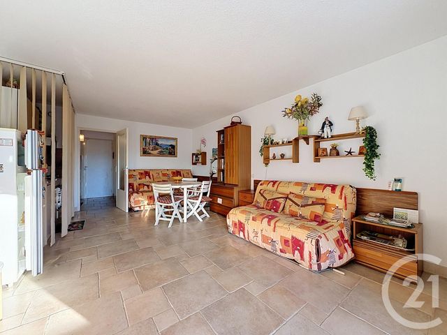 Appartement Studio à vendre - 1 pièce - 31.0 m2 - ST RAPHAEL - 83 - PROVENCE-ALPES-COTE-D-AZUR - Century 21 Sud Habitat