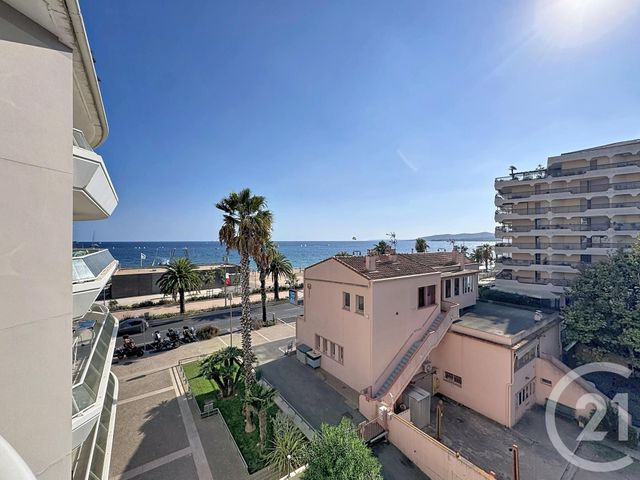Appartement T2 à vendre - 2 pièces - 49.23 m2 - FREJUS - 83 - PROVENCE-ALPES-COTE-D-AZUR - Century 21 Sud Habitat
