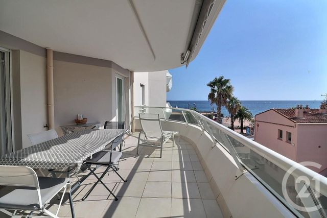 Appartement T2 à vendre - 2 pièces - 49.23 m2 - FREJUS - 83 - PROVENCE-ALPES-COTE-D-AZUR - Century 21 Sud Habitat