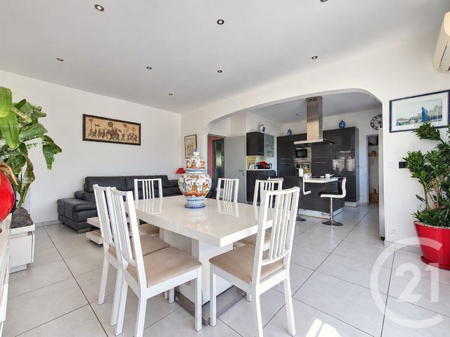 maison à vendre - 5 pièces - 112.0 m2 - FREJUS - 83 - PROVENCE-ALPES-COTE-D-AZUR - Century 21 Sud Habitat
