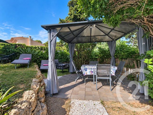 maison à vendre - 5 pièces - 112.0 m2 - FREJUS - 83 - PROVENCE-ALPES-COTE-D-AZUR - Century 21 Sud Habitat