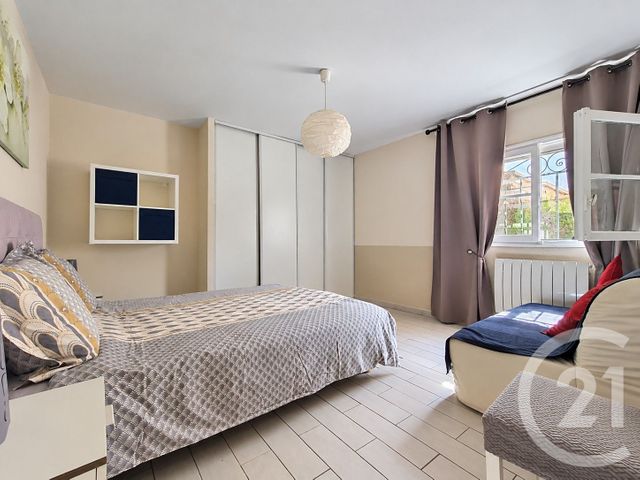 maison à vendre - 5 pièces - 112.0 m2 - FREJUS - 83 - PROVENCE-ALPES-COTE-D-AZUR - Century 21 Sud Habitat