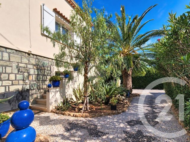 maison à vendre - 5 pièces - 112.0 m2 - FREJUS - 83 - PROVENCE-ALPES-COTE-D-AZUR - Century 21 Sud Habitat
