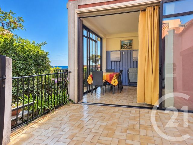 Appartement T2 à vendre - 2 pièces - 49.82 m2 - FREJUS - 83 - PROVENCE-ALPES-COTE-D-AZUR - Century 21 Sud Habitat