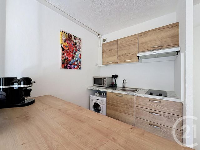Appartement Studio à vendre - 1 pièce - 27.16 m2 - ST RAPHAEL - 83 - PROVENCE-ALPES-COTE-D-AZUR - Century 21 Sud Habitat