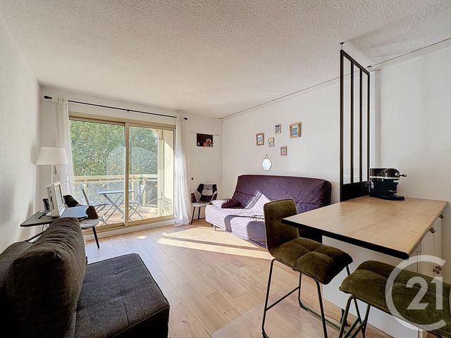 Appartement Studio à vendre - 1 pièce - 27.16 m2 - ST RAPHAEL - 83 - PROVENCE-ALPES-COTE-D-AZUR - Century 21 Sud Habitat