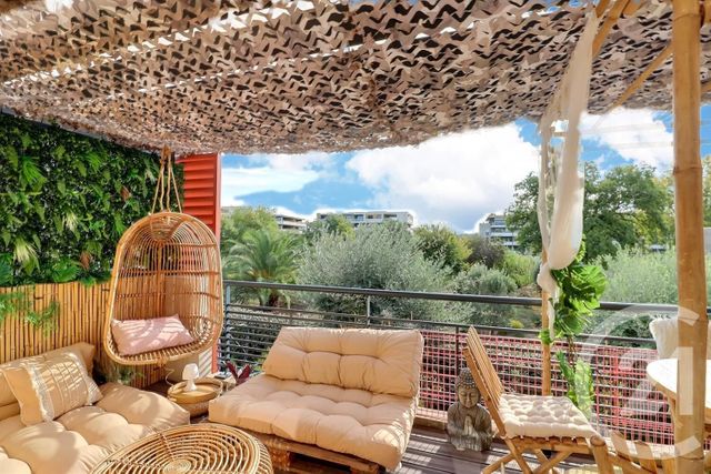 Appartement T3 à vendre - 3 pièces - 56.57 m2 - FREJUS - 83 - PROVENCE-ALPES-COTE-D-AZUR - Century 21 Sud Habitat