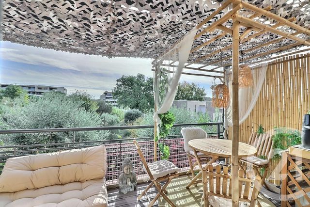 Appartement T3 à vendre - 3 pièces - 56.57 m2 - FREJUS - 83 - PROVENCE-ALPES-COTE-D-AZUR - Century 21 Sud Habitat