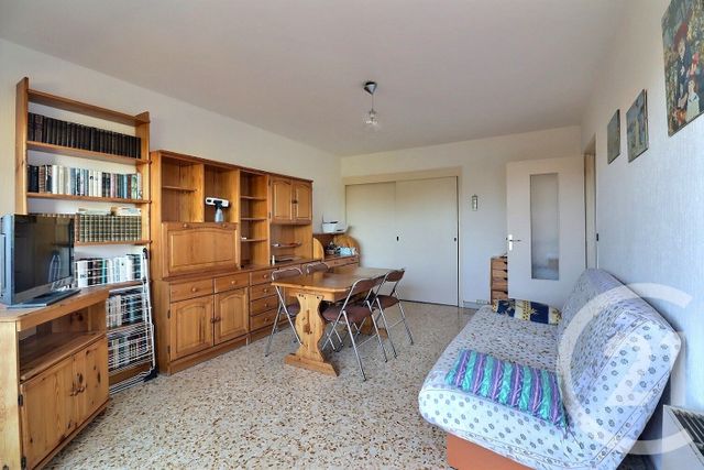 Appartement T2 à vendre - 2 pièces - 47.0 m2 - FREJUS - 83 - PROVENCE-ALPES-COTE-D-AZUR - Century 21 Sud Habitat