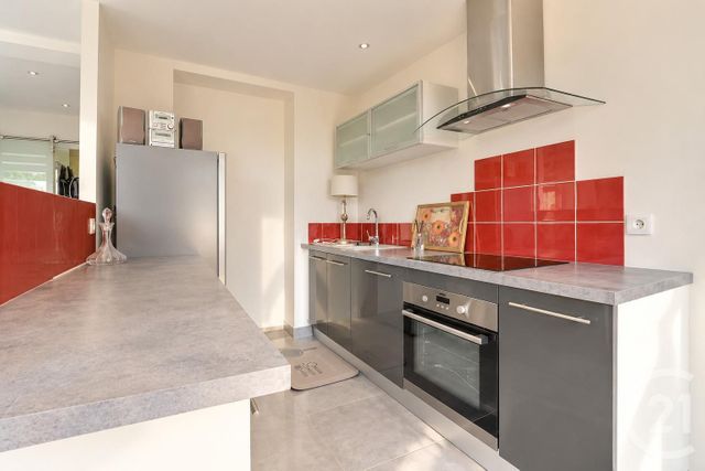 maison à vendre - 6 pièces - 145.0 m2 - FREJUS - 83 - PROVENCE-ALPES-COTE-D-AZUR - Century 21 Sud Habitat