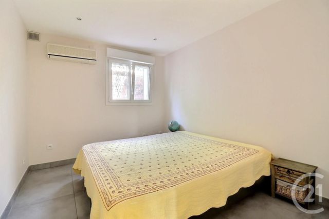 maison à vendre - 6 pièces - 145.0 m2 - FREJUS - 83 - PROVENCE-ALPES-COTE-D-AZUR - Century 21 Sud Habitat