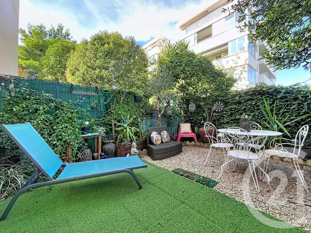 Appartement Studio à vendre - 1 pièce - 11.85 m2 - FREJUS - 83 - PROVENCE-ALPES-COTE-D-AZUR - Century 21 Sud Habitat
