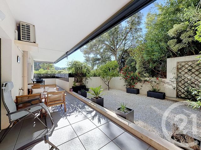 Appartement T3 à vendre ST RAPHAEL