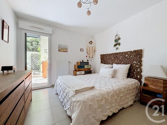 Appartement T3 à vendre - 3 pièces - 75.7 m2 - ST RAPHAEL - 83 - PROVENCE-ALPES-COTE-D-AZUR - Century 21 Sud Habitat
